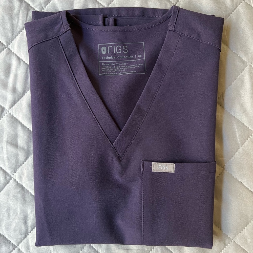 Figs Purple Shadow Scrub Top XS